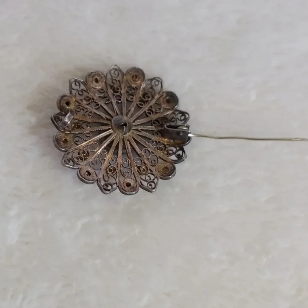 Vintage Sterling Silver Sunburst Filigree‎ Brooch